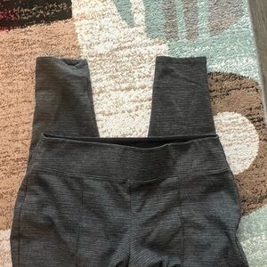 Gray High-Waisted Leggings